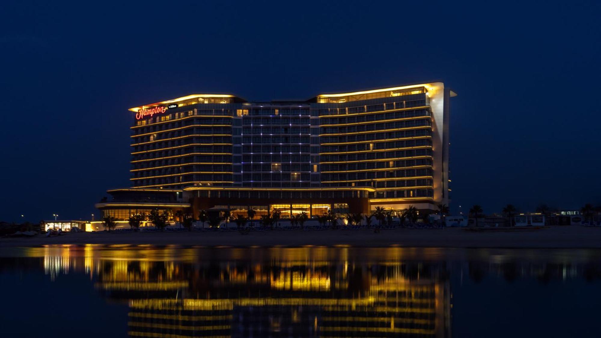 Hotel Hampton By Hilton Marjan Island Ras Al-Chajma Zewnętrze zdjęcie